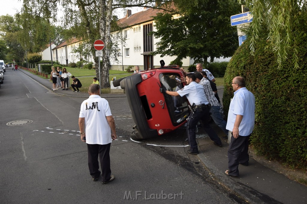 VU Koeln Porz Gremberghoven Auf dem Streitacker Breidenbachstr P56.JPG - Miklos Laubert